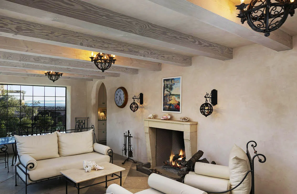 Lime Paint vs Venetian Plaster